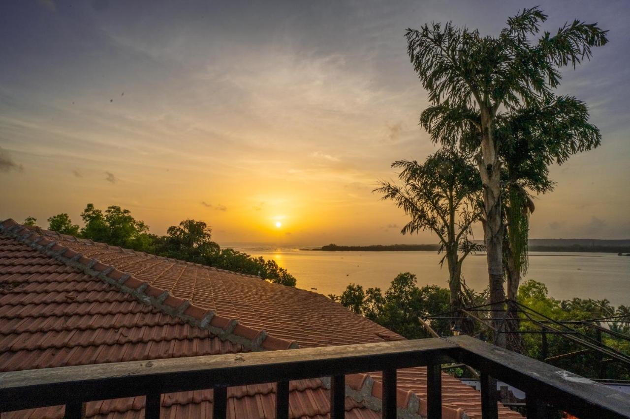 Raposo Resorts Vagator Luaran gambar