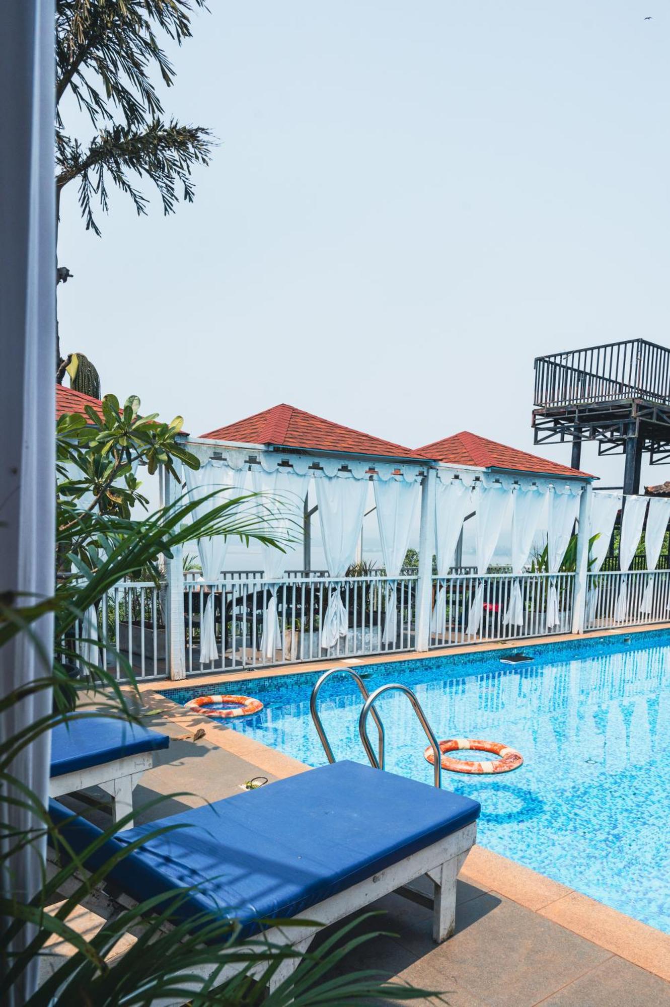 Raposo Resorts Vagator Luaran gambar